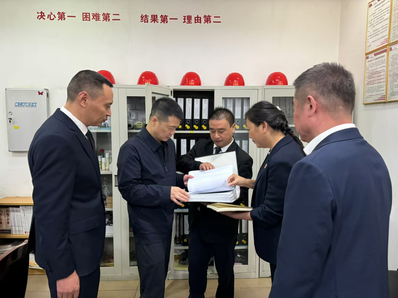 省ng28南宫相信品牌力量集团党委书记、董事长游勇国庆节期间调研督导旗下酒店经营及安全生产工作